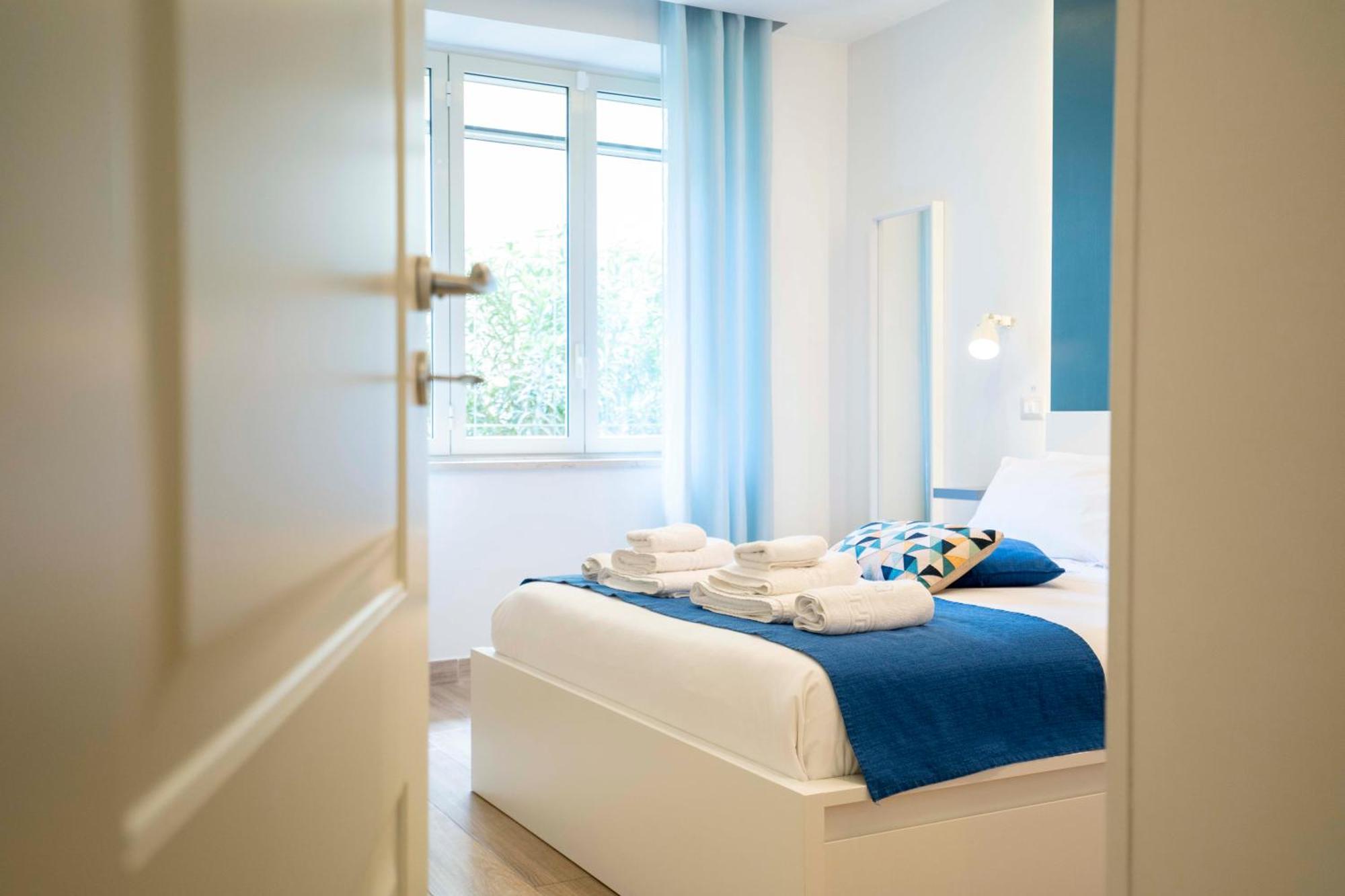 Vacuna Pleasant Rooms Naples Extérieur photo